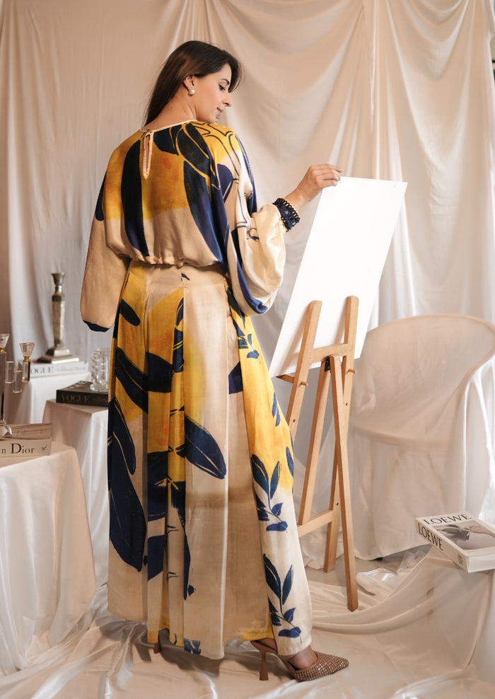 Walking Art Top Pant
