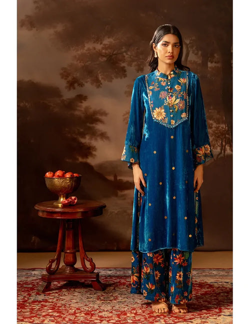 Aarani Kurta Set