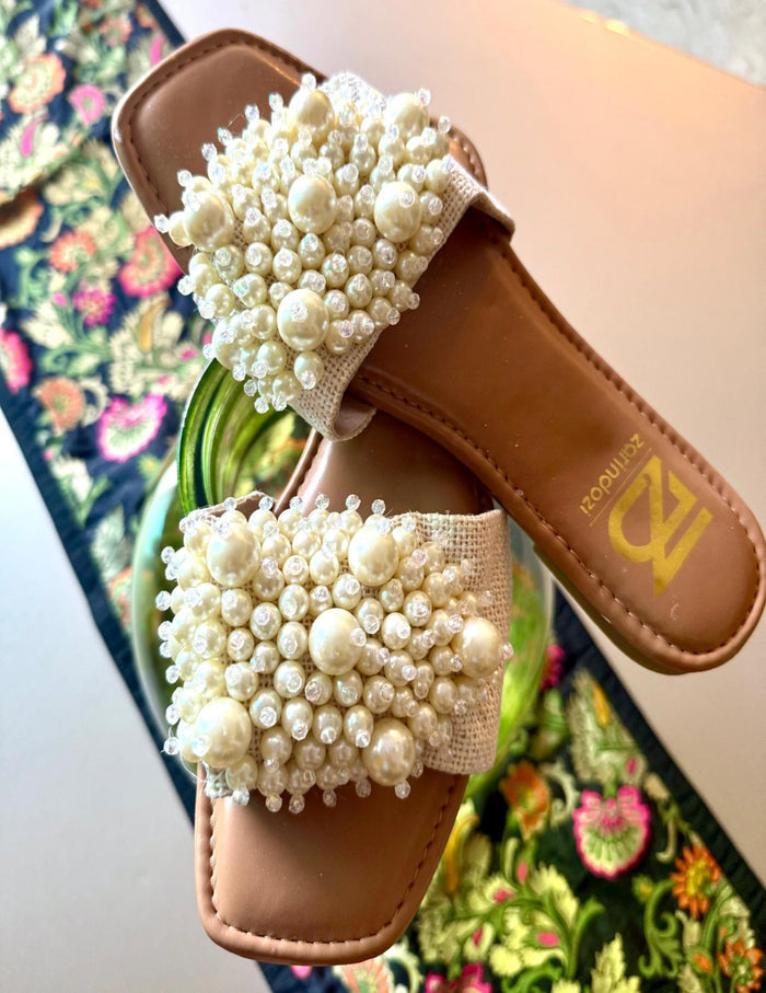 Classic Pearl Sliders