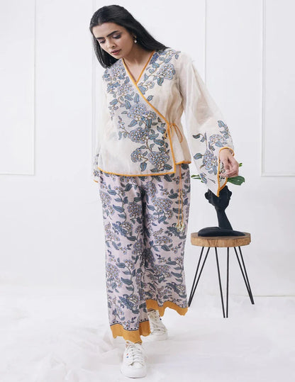 Cream Yasmin Set