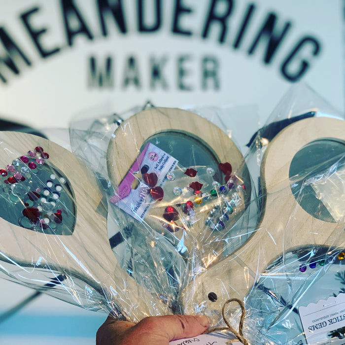 Create Your Own Hand Mirror