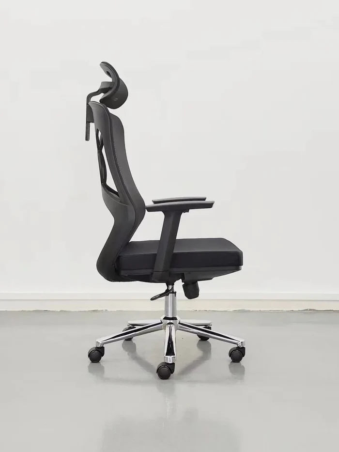 Ergonomic Mesh Chair with Adjustable Headrest, Breathable Mesh Back, Cushioned Seat, Tilt Mechanism and Chrome Base – Modern Office Chair