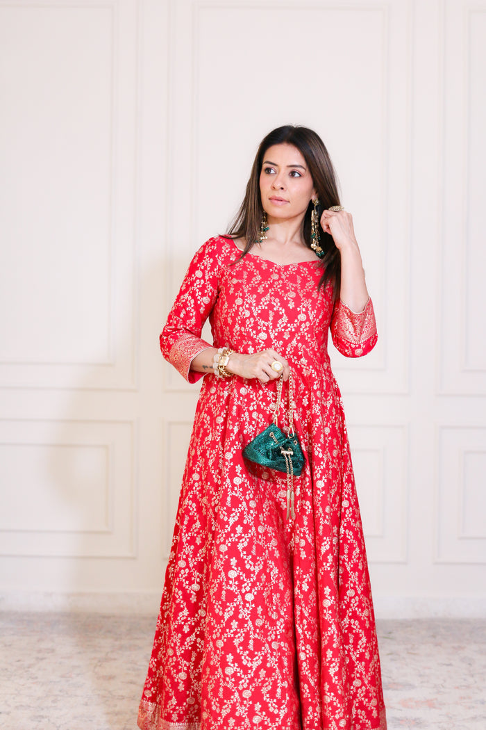 Gulzaar Crimson Anarkali