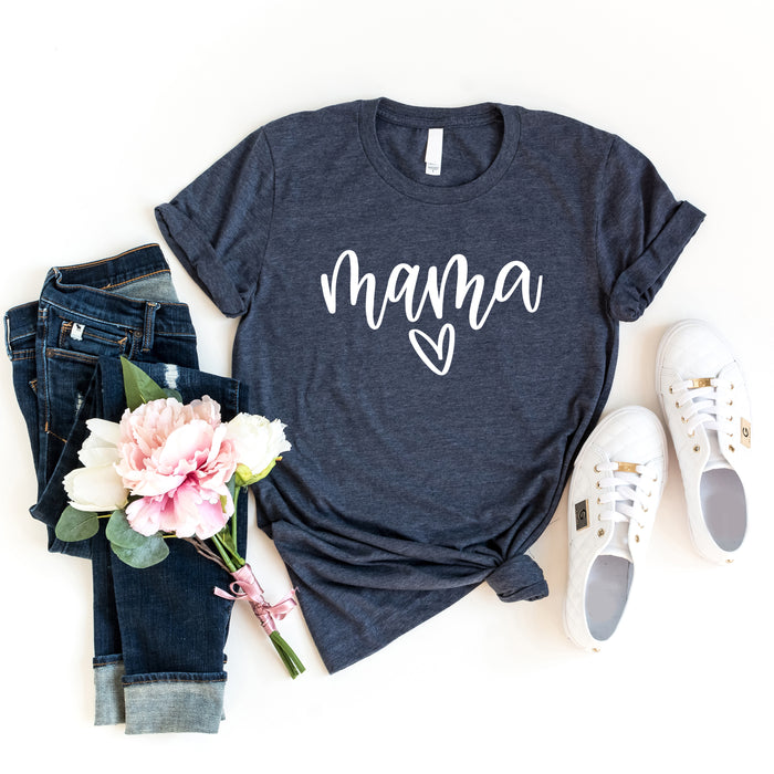 Mama Heart graphic t-shirt