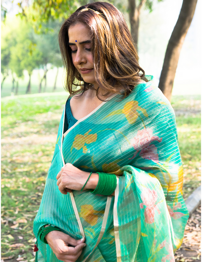 Buy Elegant Sarees Online Singapore