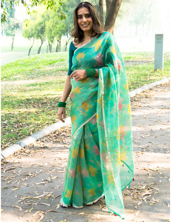 Buy Elegant Sarees Online Singapore