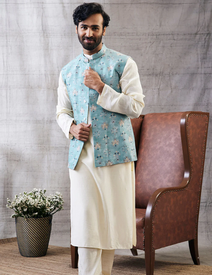 Sarouk Bundi With Kurta Set