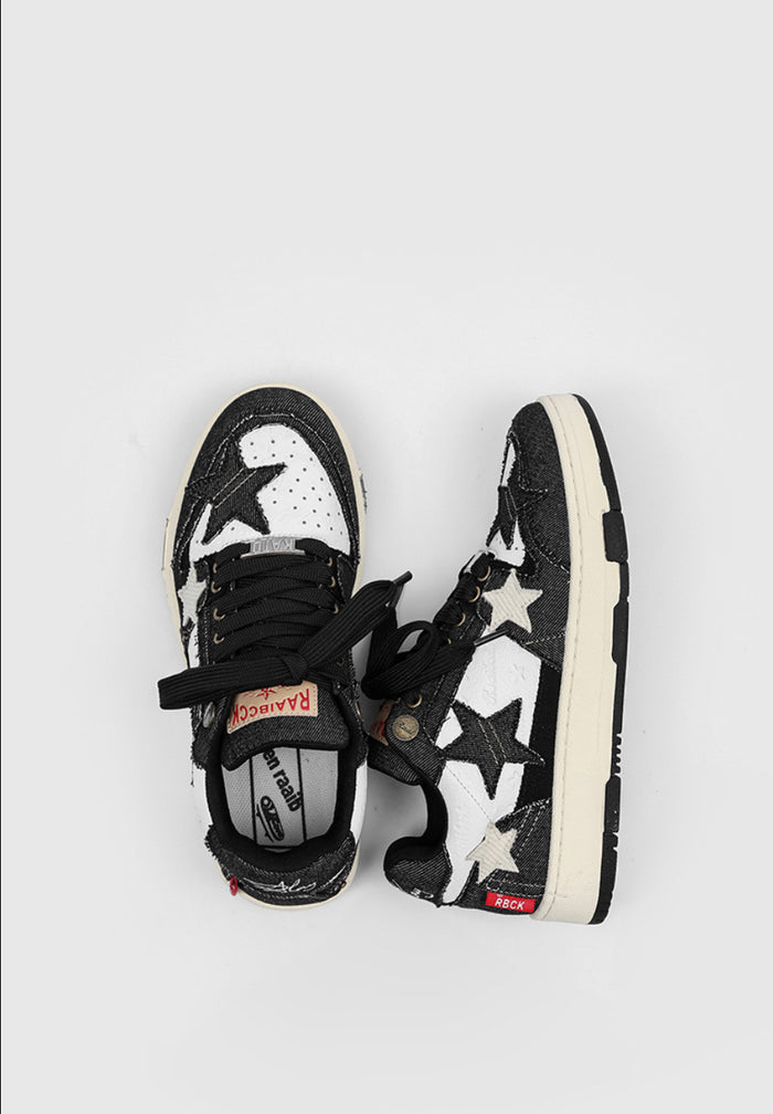 Stars Sneakers