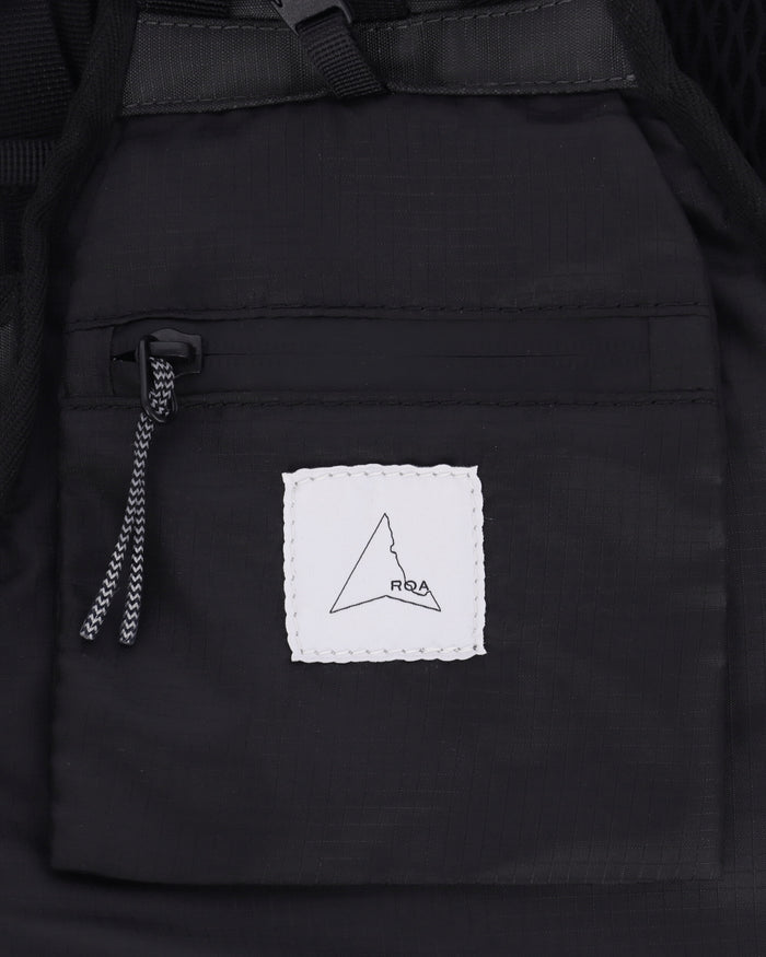 ROA TESTUDO 5L Technical Shell Sling Bag Black/Dark Grey Bags and Backpacks Cases YBUW232FA25 MTY0001